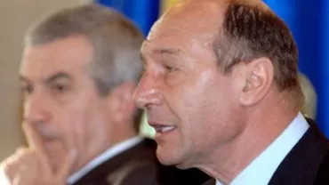 Băsescu i-a dat lecții lui Tăriceanu chiar în plenul Parlamentului: Un comandant de navă nu are nevoie să spună ”eu sunt șeful!”, așa cum dumneavoastră vreți acum să arătați că Parlamentul e șeful într-o democrație