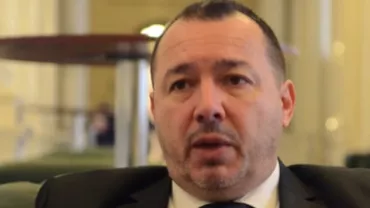 DEPUTATUL CU MITRALIERĂ, reclamat la Parchet în dosarul Mineriadei. Rădulescu (PSD) susține că în interviurile recente a mințit pentru că îi place să își bată joc de jurnaliști