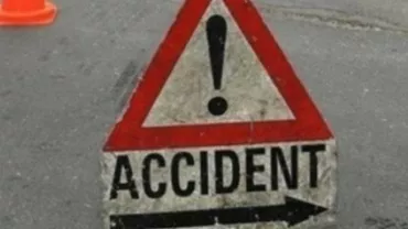 Accident grav în Hunedoara: 11 copii, la spital, după ce un microbuz s-a răsturnat pe marginea drumului. În vehicul se afla și fiul eurodeputatului UDMR, Iuliu Winkler (FOTO, VIDEO)