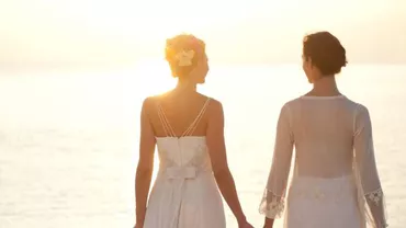 Autoritățile au achitat o primariță care a refuzat să căsătorească două femei