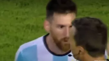 Gest SUBURBAN al lui Messi la finalul meciului dintre Argentina și Chile. Arbitrul partidei a fost ținta starulului Barcei (VIDEO)