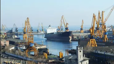 Adio AUTOSTRĂZI în România? Comisia Europeană: E mai ieftin să faci Dunărea navigabilă tot anul, decât să construiești drumuri