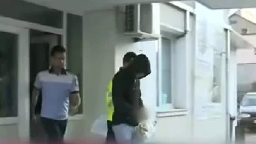 Bascov: Şoferul care a intrat cu maşina într-un grup de muncitori a fost arestat (VIDEO)