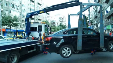 Poliţia Locală poate să RIDICE maşinile parcate neregulamentar în Sectorul 4. Cât te COSTĂ recuperarea mașinii