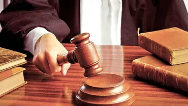 CCR a decis: Avocații care au fost condamnați penal NU mai au dreptul să profeseze