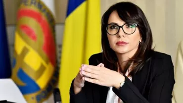 Din arest, fosta șefă AEP îi scrie DISPERATĂ denunțătoarei: Am nevoie de bani. Ugent, în cont! Va fi omor