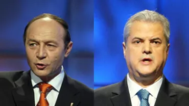 „România rămâne izolată, canibalizându-şi liderii politici”. Adrian Năstase aruncă în aer scena politică. Traian Băsescu este primul vizat
