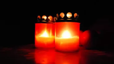 O tânără de 17 ani a dispărut în drum spre biserică. Familia o caută din Vinerea Mare!