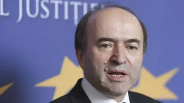 Ministerul Justiţiei organizează două dezbateri publice privind Legea de modificare a codurilor penale