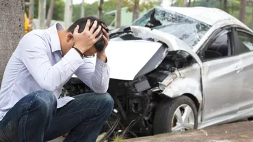 Accident ȘOCANT! O tânără de 17 ani a murit după ce maşina pe care o conducea s-a răsturnat (FOTO)
