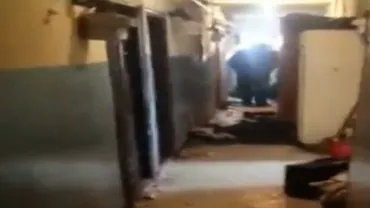 Explozie puternică într-un bloc din Brașov: 60 de persoane au fost evacuate (VIDEO)