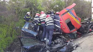 Accident GRAV pe DN65, în județul Olt: Cinci persoane și-au pierdut viața, printre acestea și doi copii (FOTO, VIDEO)