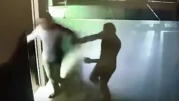 Lupte K1 la Sala Polivalentă din Cluj: Directorul a luat la bătaie un angajat (VIDEO)