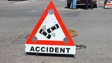 Accident rutier pe Valea Oltului. O persoană a fost rănită