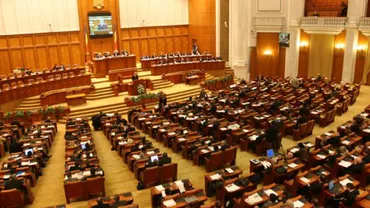 Parlamentul a demis conducerea Radio România. Georgică Severin, ales interimar al SRR