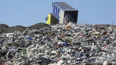 Comisia Europeana dă în judecată România pentru gropile de gunoi neconforme