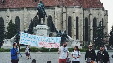 Votul pe legea grațierii din Comisia juridică a Senatului a scos oamenii în stradă în marile orașe ale țării 