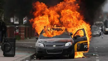 Momente de PANICĂ pentru o doctoriță din Iași! Mașina ei a fost incendiată! Cine este ARABUL acuzat