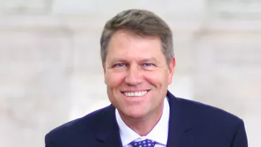 Klaus Iohannis l-a felicitat pe Emmanuel Macron pentru rezultate: "O victorie importantă pentru Franța și pentru Europa"