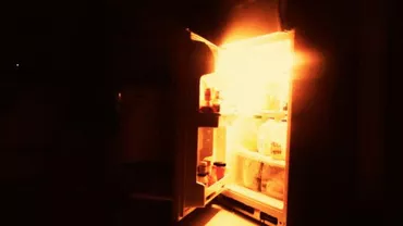 O femeie a fost electrocutată de FRIGIDER! Șase copii au rămas ORFANI