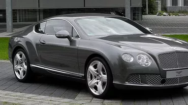 Bentley țintește publicul vegetarian: Interioarele mașinilor, căptușite cu o piele sintetică, fabricată din ciuperci și meduze