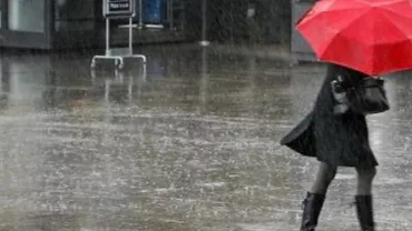 Cod galben de ploi abundente pentru mai multe județe din zona Moldovei: Avertizarea, valabilă până duminică dimineață (FOTO)