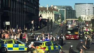 O nouă alertă la Londra: Podul Westminster, închis după ce în zonă a fost găsită o mașină aparent abandonată (VIDEO)