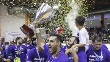 Dinamo, campioana României la handbal. "Câinii" au trecut în finală de CSM București cu 24-23 (FOTO)