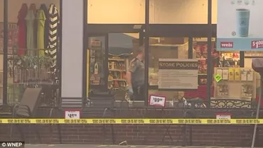 Patru persoane au fost ucise într-un atac armat dintr-un supermarket din Pennsylvania