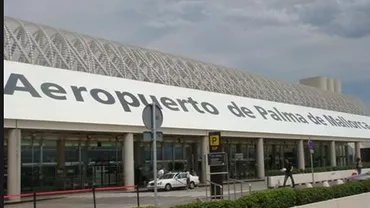 Tragedie la bordul unui avion pe ruta Mallorca-Birmingham: Un turist britanic a făcut infarct