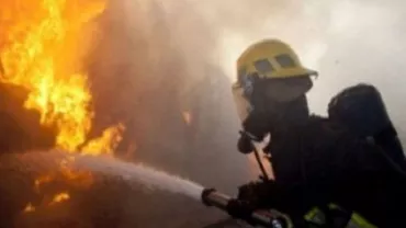 Explozie urmată de incendiu la Kastamonu, o companie de producere a lemnului, din județul Mureș