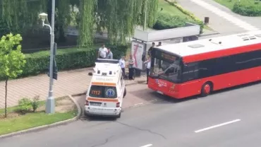 TUPEU fără limite: Șofer de autobuz bătut de un grup de rromi fără bilet (FOTO)