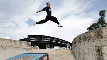 ȘOCANT! Tânărul pasionat de parkour din Iași a murit după ce a căzut în gol de la câțiva metri