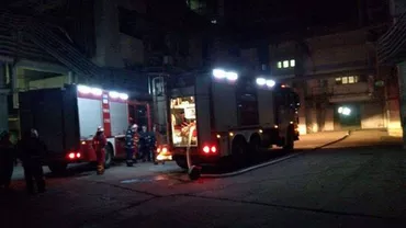 PERICOL: INCENDIU DEVASTATOR ÎN INTERIORUL BLOCULUI! (FOTO)