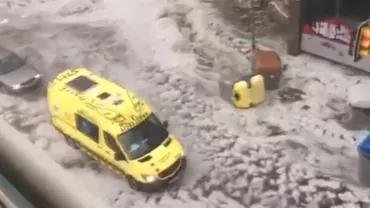 O FURTUNĂ a făcut RAVAGII într-un oraș spaniol. Străzile au fost acoperite de grindină (VIDEO)