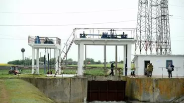 Un bărbat din Giurgiu și-a pierdut viața într-un canal de irigații. Polițiștii consideră că decesul acestuia este suspect