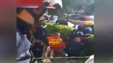 Scene șocante în Capitală: Un bărbat S-A ARUNCAT ÎN GOL, sub ochii pompierilor (VIDEO)