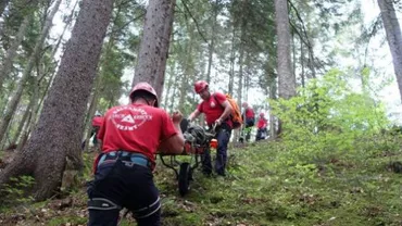 Salvamontiștii intervin în Munţii Făgăraş pentru salvarea unui turist de 63 de ani care a suferit un traumatism la gleznă