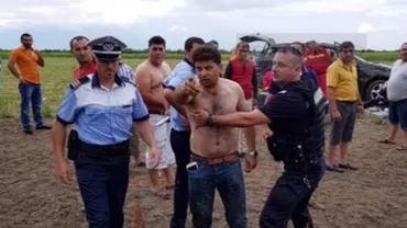 Jurnalist TÂLHĂRIT de romi de față cu poliția: "Sunt mai mulți ca noi!" (VIDEO)