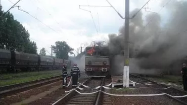 UPDATE/Pericol de EXPLOZIE în Timiș: O locomotivă care tracta cisterne cu BUTAN a luat foc în mers (FOTO)