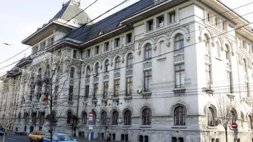 Primăria Capitalei: BANI mai mulți pentru salariile și voucherele de vacanță ale angajaților. Ce sumă primește la rectificare firma condusă de "fata lui tata"