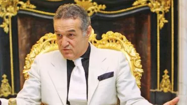 Palatul lui Gigi, “călcat” de suporterii Petrolului. Ce mesaje i-au lăsat găzarii patronului FCSB (FOTO)