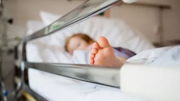 Trei copii bolnavi de leucemie sunt în pericol din cauza insuficienței medicamentelor dintr-un spital din Craiova