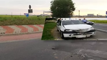 O mașină de poliție a cauzat un accident rutier în timp ce se afla în misiune (FOTO)