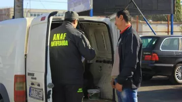 Schimbări legislative: Agenții ANAF vor putea opri maşini în trafic