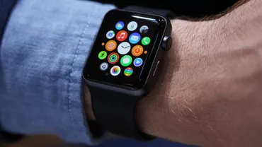 Apple va lansa o variantă de CEAS INTELIGENT inovativ care va lua locul telefonului mobil