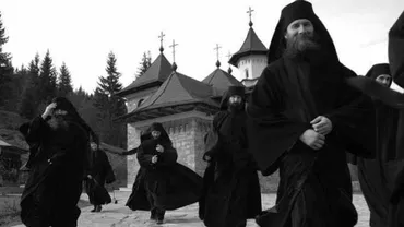 Un alt SCANDAL SEXUAL zguduie Biserica Ortodoxă: Pedagog de la seminarul din Huşi, MARTOR la ORGIILE SEXUALE ale preoţilor, în chilii