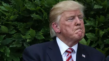 Trump a rămas fără două consilii economice, după ce mai mulți directori de companii și-au prezentat demisiile