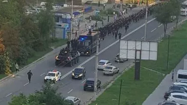 Blindate și carabinieri, pe străzile din Chișinău. Locuitorii au intrat în panică (VIDEO)