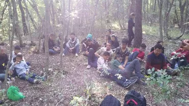 25 de imigranți sirieni, prinși de polițiști. Voiau să pătrundă ilegal în București cu ajutorul a trei călăuze bulgare (FOTO)